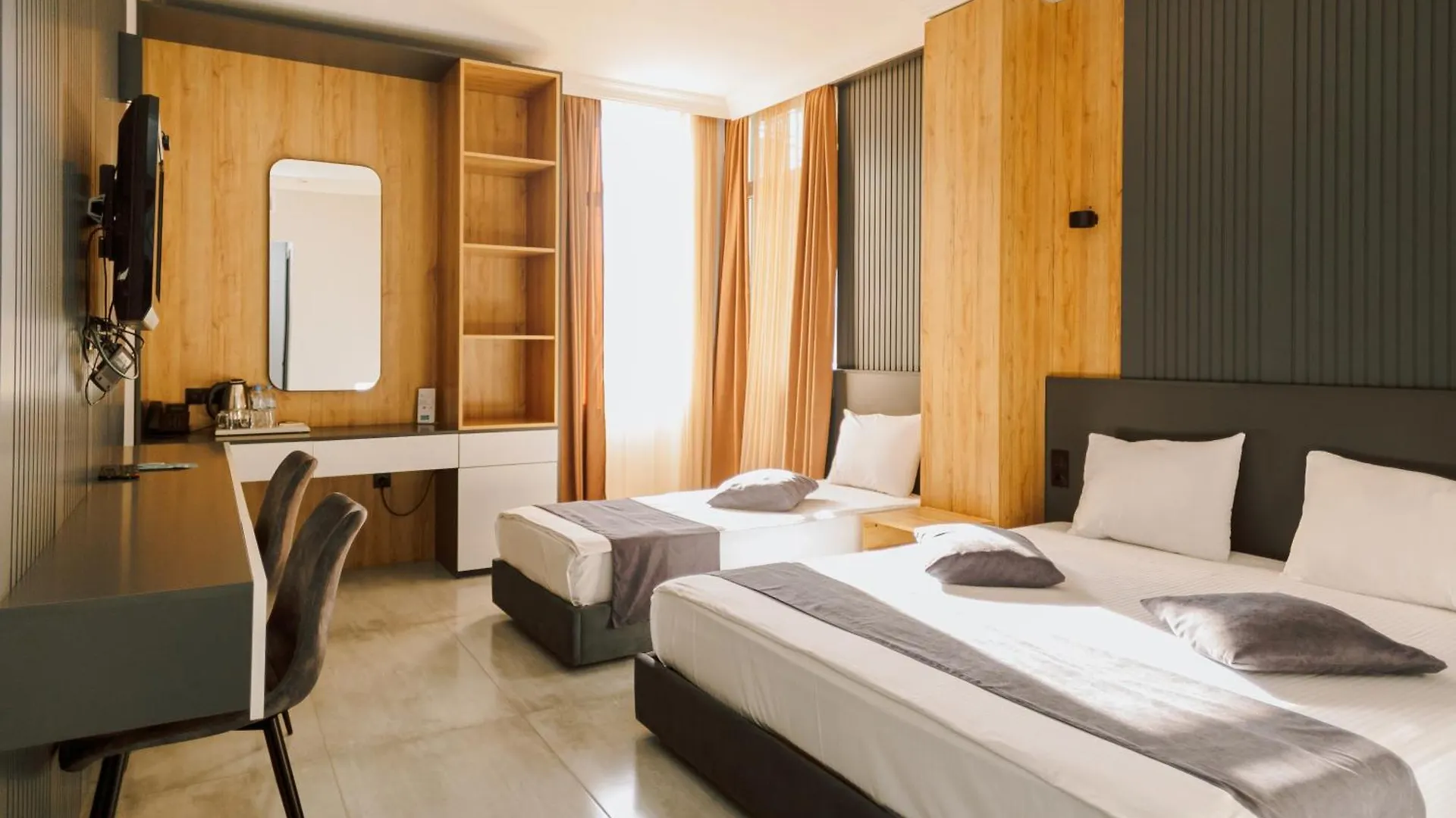 Hotel Bel Mare Batoemi